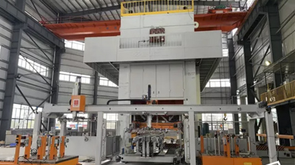 媒體關(guān)注：德展鈑金：訂單多人手緊張，投入自動(dòng)化設(shè)備提升生產(chǎn)效能